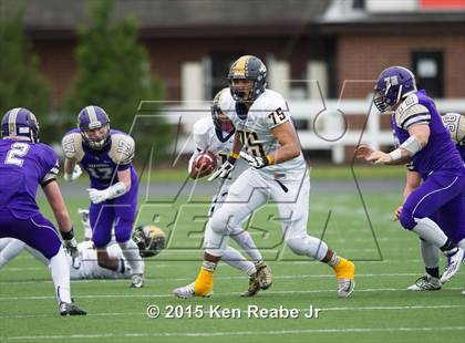 Thumbnail 2 in Bishop Guilfoyle vs. Farrell (PIAA Class A Final) photogallery.