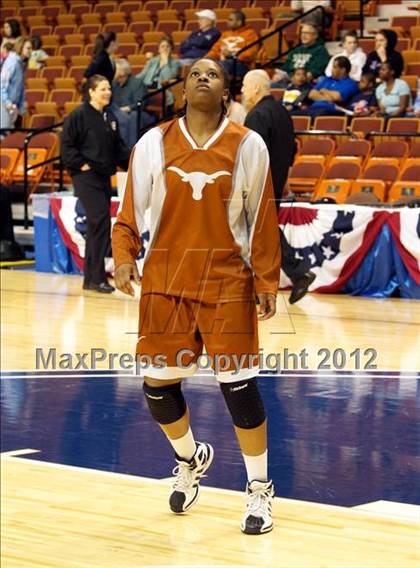 Thumbnail 2 in Capital Prep vs. Coginchaug (CIAC Class S Final) photogallery.