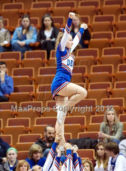 Thumbnail 2 in Capital Prep vs. Coginchaug (CIAC Class S Final) photogallery.