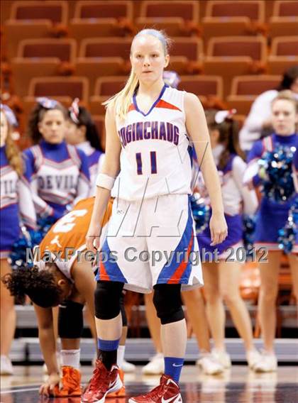 Thumbnail 1 in Capital Prep vs. Coginchaug (CIAC Class S Final) photogallery.