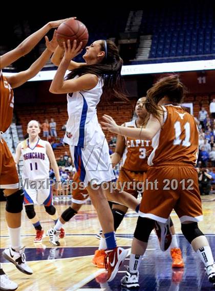 Thumbnail 1 in Capital Prep vs. Coginchaug (CIAC Class S Final) photogallery.