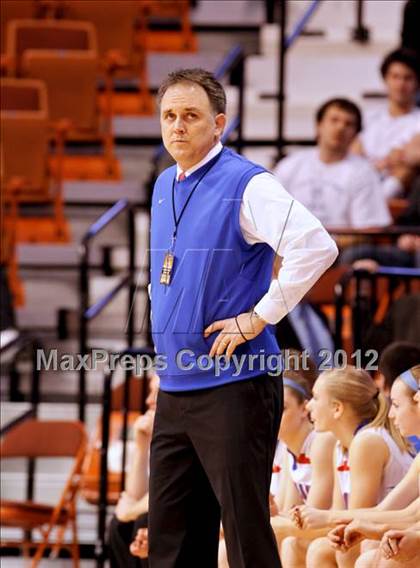 Thumbnail 2 in Capital Prep vs. Coginchaug (CIAC Class S Final) photogallery.