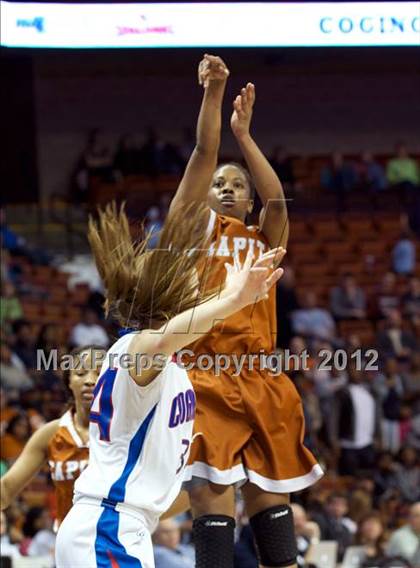 Thumbnail 1 in Capital Prep vs. Coginchaug (CIAC Class S Final) photogallery.