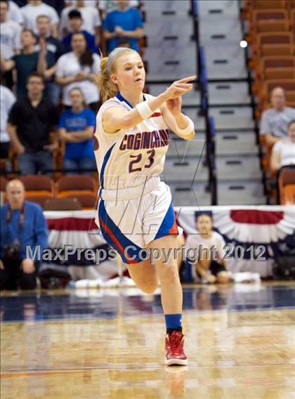 Thumbnail 1 in Capital Prep vs. Coginchaug (CIAC Class S Final) photogallery.