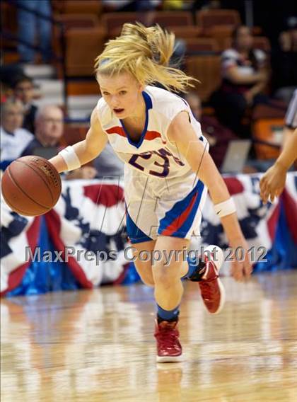 Thumbnail 3 in Capital Prep vs. Coginchaug (CIAC Class S Final) photogallery.