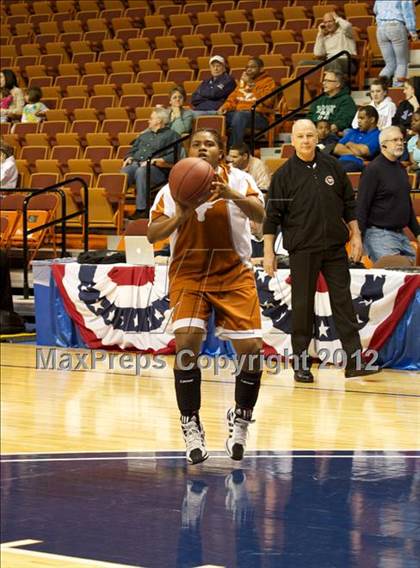 Thumbnail 1 in Capital Prep vs. Coginchaug (CIAC Class S Final) photogallery.