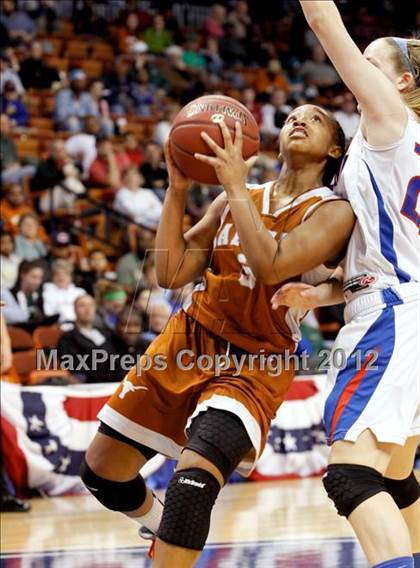Thumbnail 2 in Capital Prep vs. Coginchaug (CIAC Class S Final) photogallery.