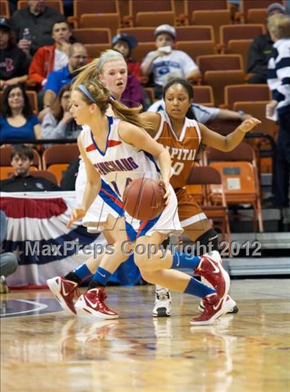 Thumbnail 2 in Capital Prep vs. Coginchaug (CIAC Class S Final) photogallery.