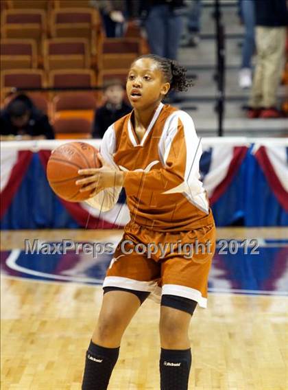 Thumbnail 1 in Capital Prep vs. Coginchaug (CIAC Class S Final) photogallery.