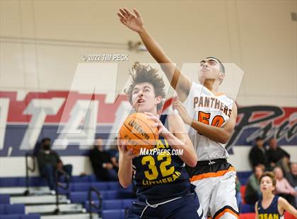 Thumbnail 1 in Crean Lutheran @ Orange photogallery.
