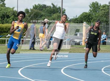 Thumbnail 2 in NCHSAA Track & Field Championships (Boys 2A & 4A) photogallery.
