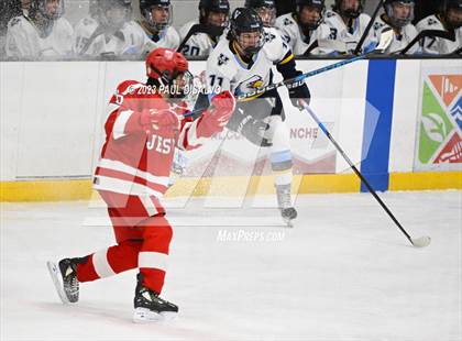 Thumbnail 2 in Regis Jesuit @ Valor Christian photogallery.