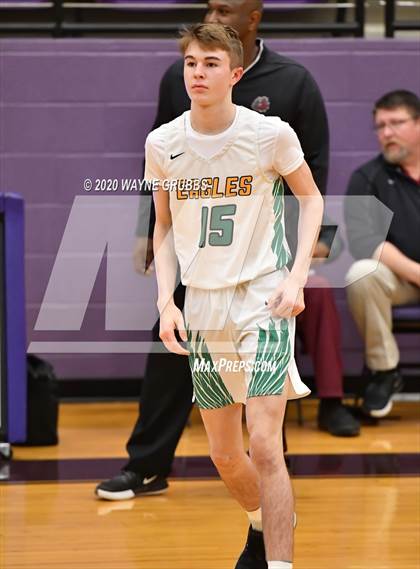 Thumbnail 2 in Jefferson vs. Tatum photogallery.