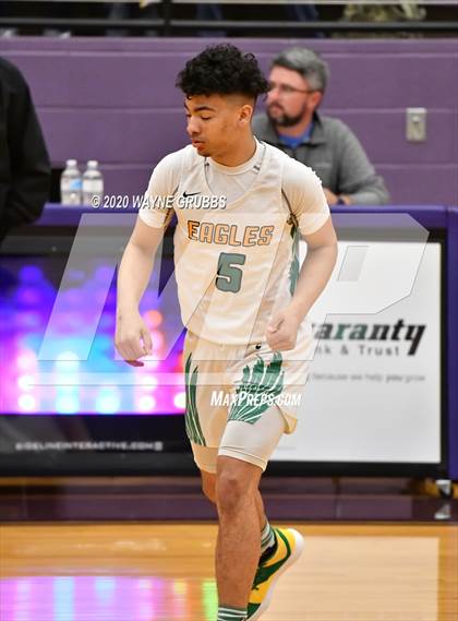 Thumbnail 3 in Jefferson vs. Tatum photogallery.