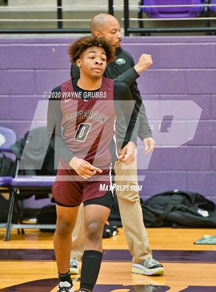 Thumbnail 1 in Jefferson vs. Tatum photogallery.