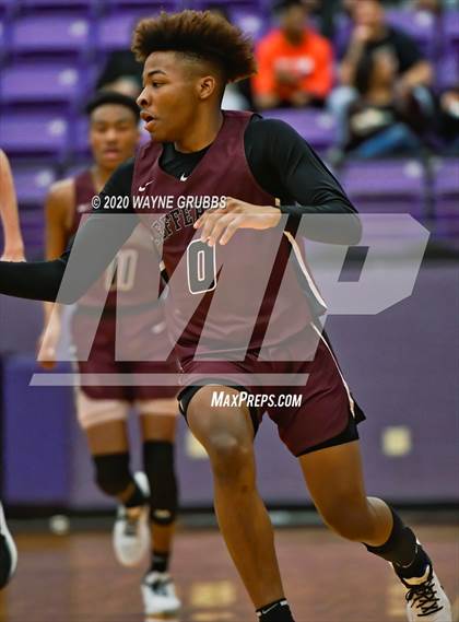 Thumbnail 2 in Jefferson vs. Tatum photogallery.