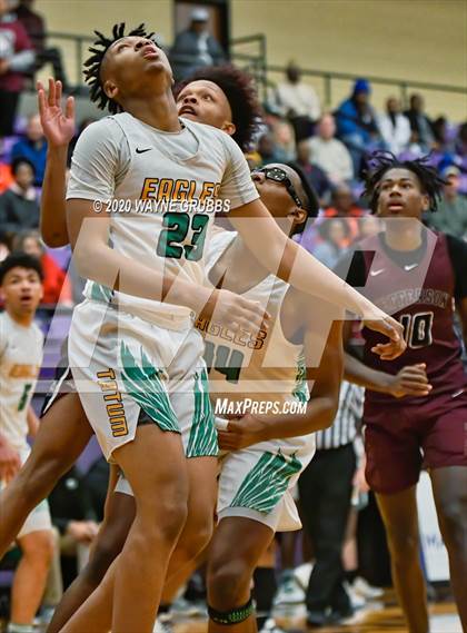 Thumbnail 3 in Jefferson vs. Tatum photogallery.