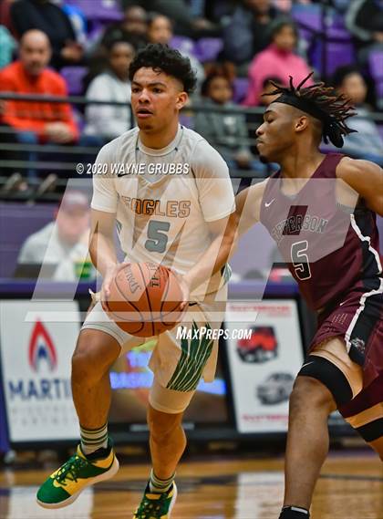 Thumbnail 1 in Jefferson vs. Tatum photogallery.