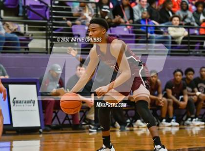 Thumbnail 2 in Jefferson vs. Tatum photogallery.