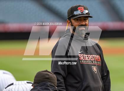 Thumbnail 2 in Segerstrom vs. California photogallery.