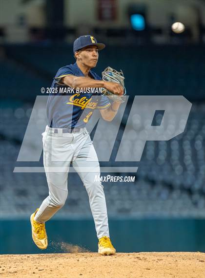 Thumbnail 3 in Segerstrom vs. California photogallery.