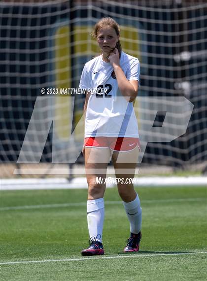 Thumbnail 1 in South Point vs. Eastern Alamance (NCHSAA 3A Final) photogallery.