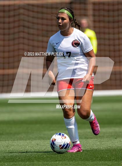 Thumbnail 3 in South Point vs. Eastern Alamance (NCHSAA 3A Final) photogallery.