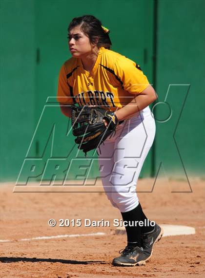 Thumbnail 3 in Deer Valley vs. Gilbert (Red Mountain Tournament) photogallery.