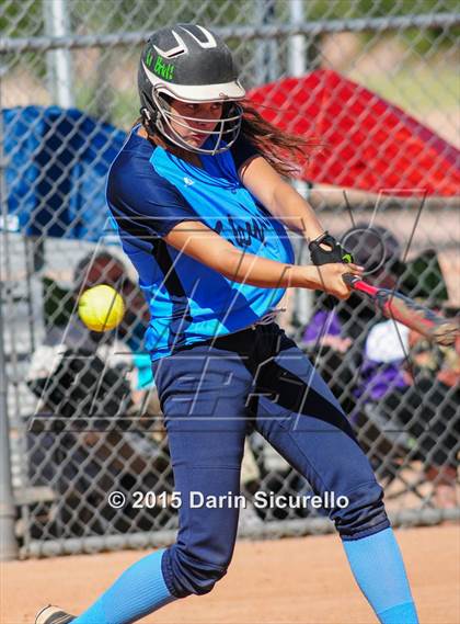 Thumbnail 1 in Deer Valley vs. Gilbert (Red Mountain Tournament) photogallery.