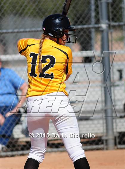 Thumbnail 3 in Deer Valley vs. Gilbert (Red Mountain Tournament) photogallery.