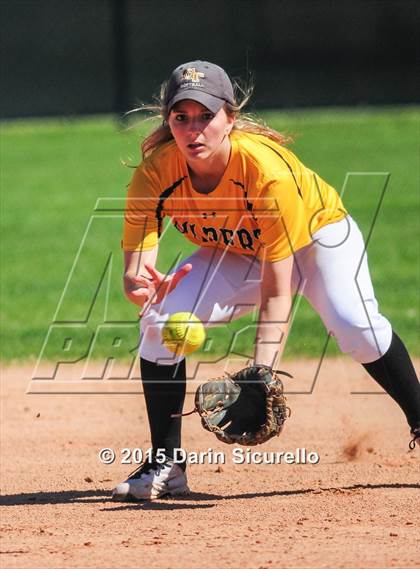 Thumbnail 2 in Deer Valley vs. Gilbert (Red Mountain Tournament) photogallery.