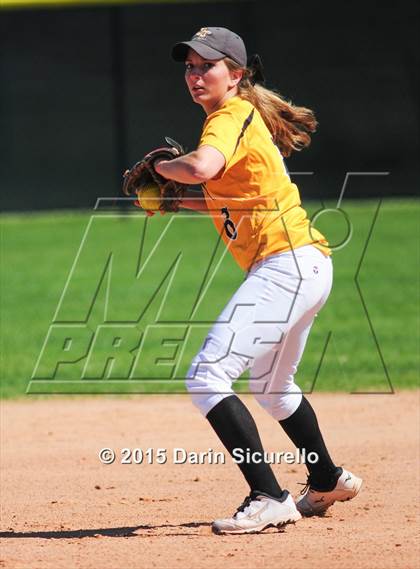 Thumbnail 1 in Deer Valley vs. Gilbert (Red Mountain Tournament) photogallery.