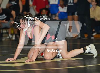 Thumbnail 1 in WRAL Invitational photogallery.