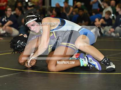 Thumbnail 3 in WRAL Invitational photogallery.