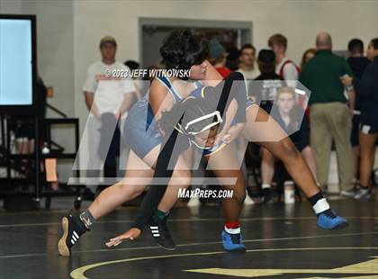 Thumbnail 1 in WRAL Invitational photogallery.