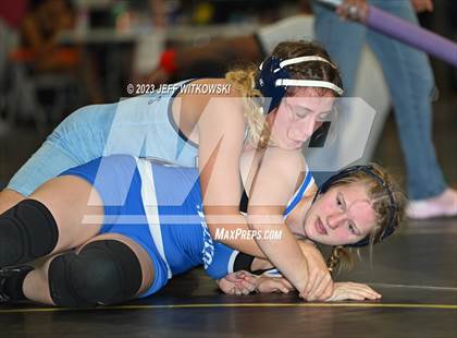 Thumbnail 2 in WRAL Invitational photogallery.