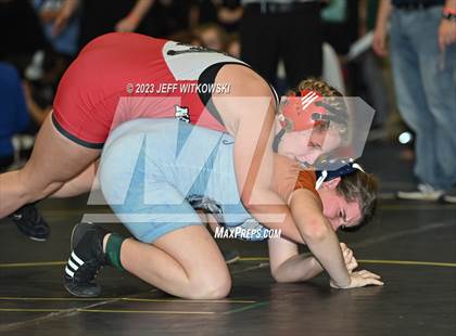 Thumbnail 2 in WRAL Invitational photogallery.