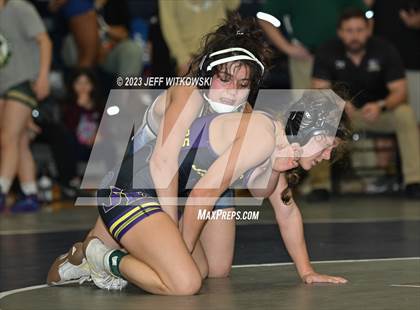 Thumbnail 2 in WRAL Invitational photogallery.