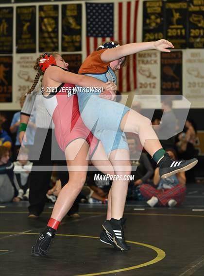 Thumbnail 3 in WRAL Invitational photogallery.