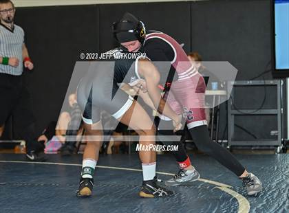 Thumbnail 1 in WRAL Invitational photogallery.