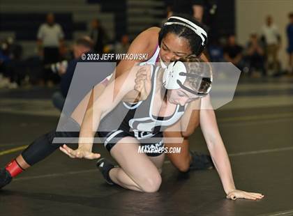 Thumbnail 2 in WRAL Invitational photogallery.