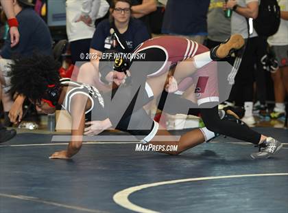Thumbnail 2 in WRAL Invitational photogallery.