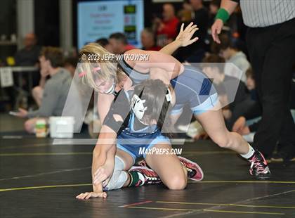 Thumbnail 3 in WRAL Invitational photogallery.