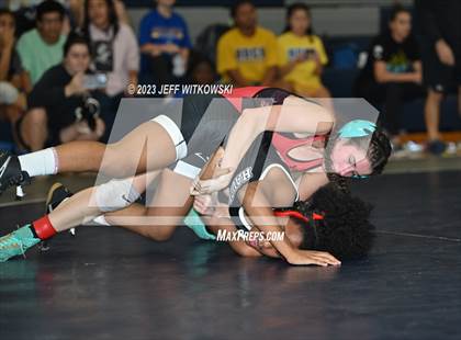 Thumbnail 2 in WRAL Invitational photogallery.