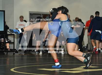 Thumbnail 3 in WRAL Invitational photogallery.