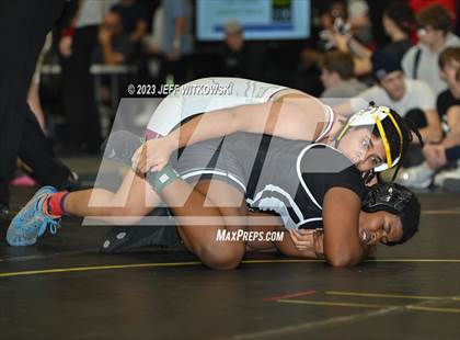 Thumbnail 2 in WRAL Invitational photogallery.