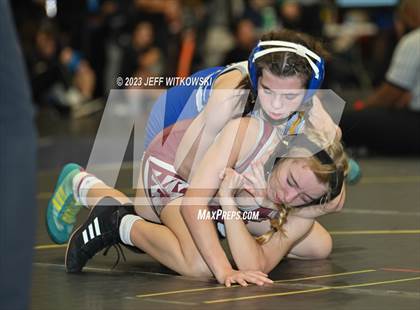 Thumbnail 2 in WRAL Invitational photogallery.