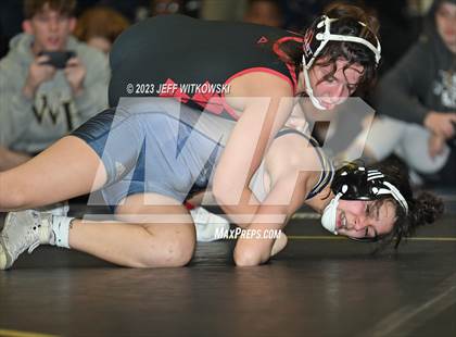 Thumbnail 2 in WRAL Invitational photogallery.