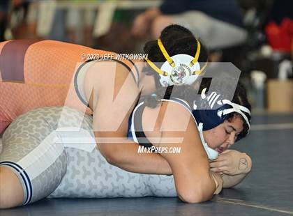 Thumbnail 3 in WRAL Invitational photogallery.