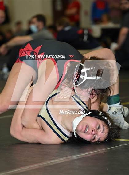 Thumbnail 1 in WRAL Invitational photogallery.